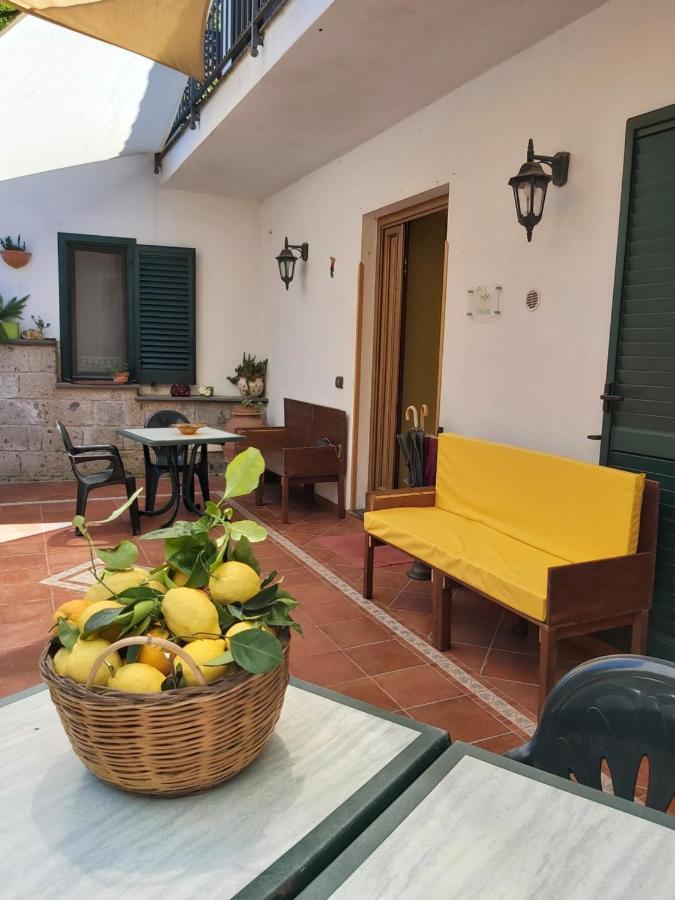 Bed and Breakfast Soso Сорренто Экстерьер фото